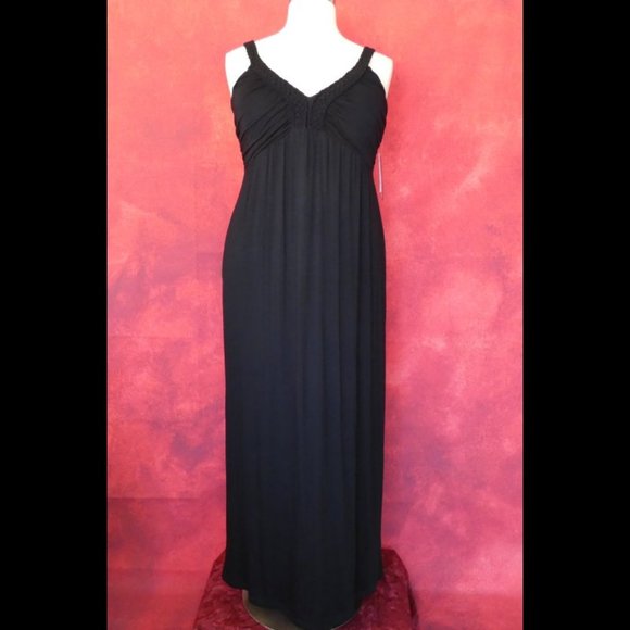 Design History Dresses & Skirts - NWT! Design History Sexy Black Maxi Dress Size XXL
